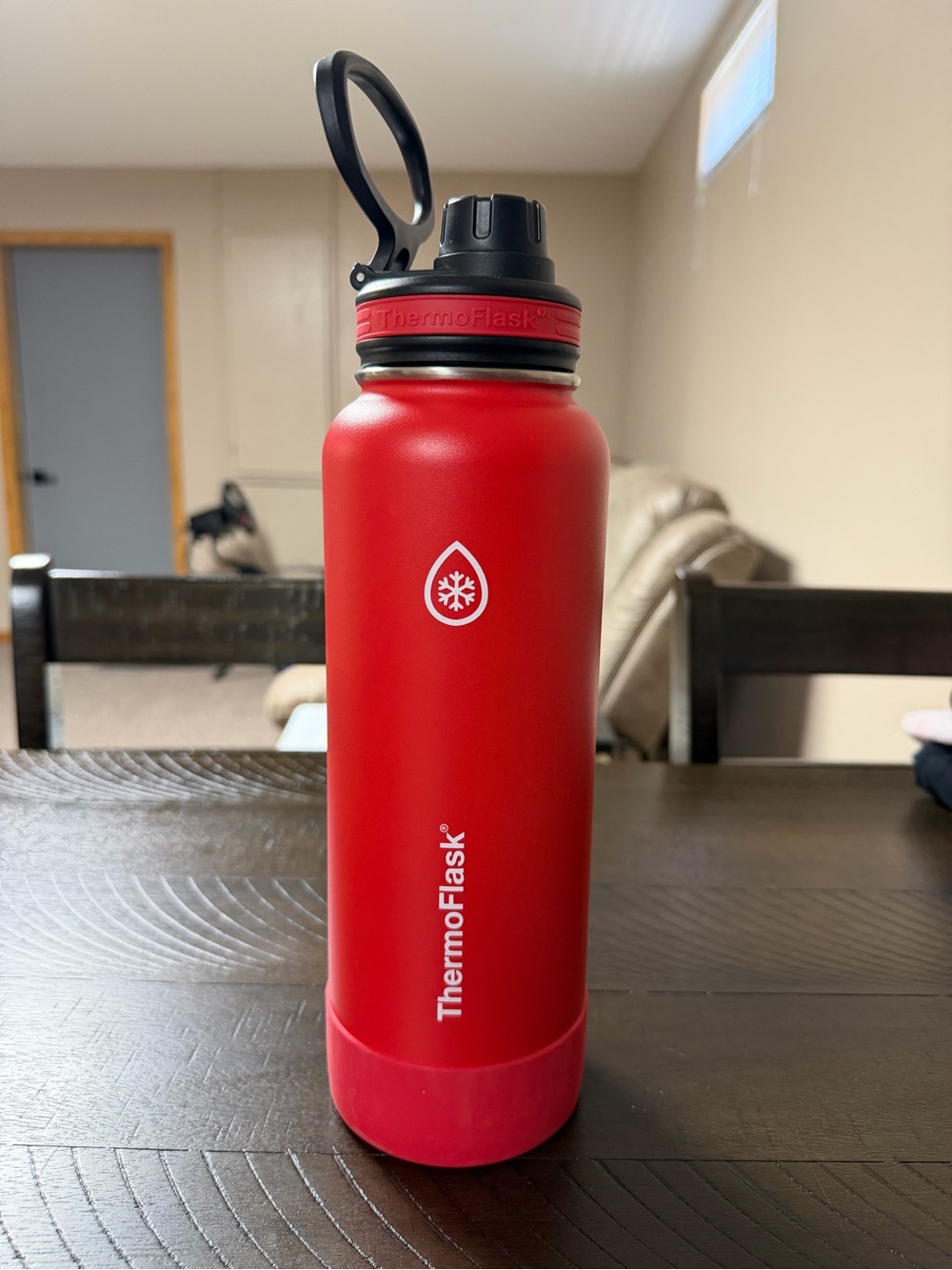 ThermoFlask Red Insulated Water Bottle